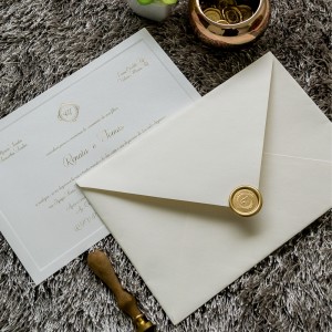 Featured image of post Convites Lindos Para Casamento No centro do convite lind ssimo espalo em azul com nome dos